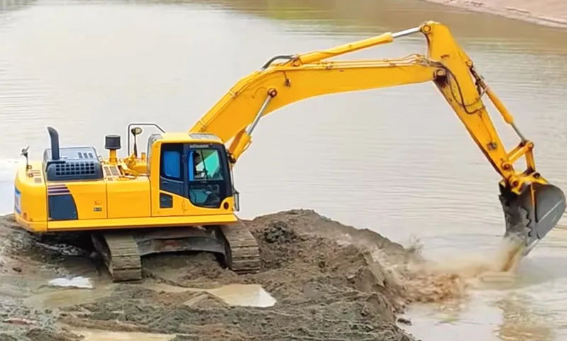 long reach excavators